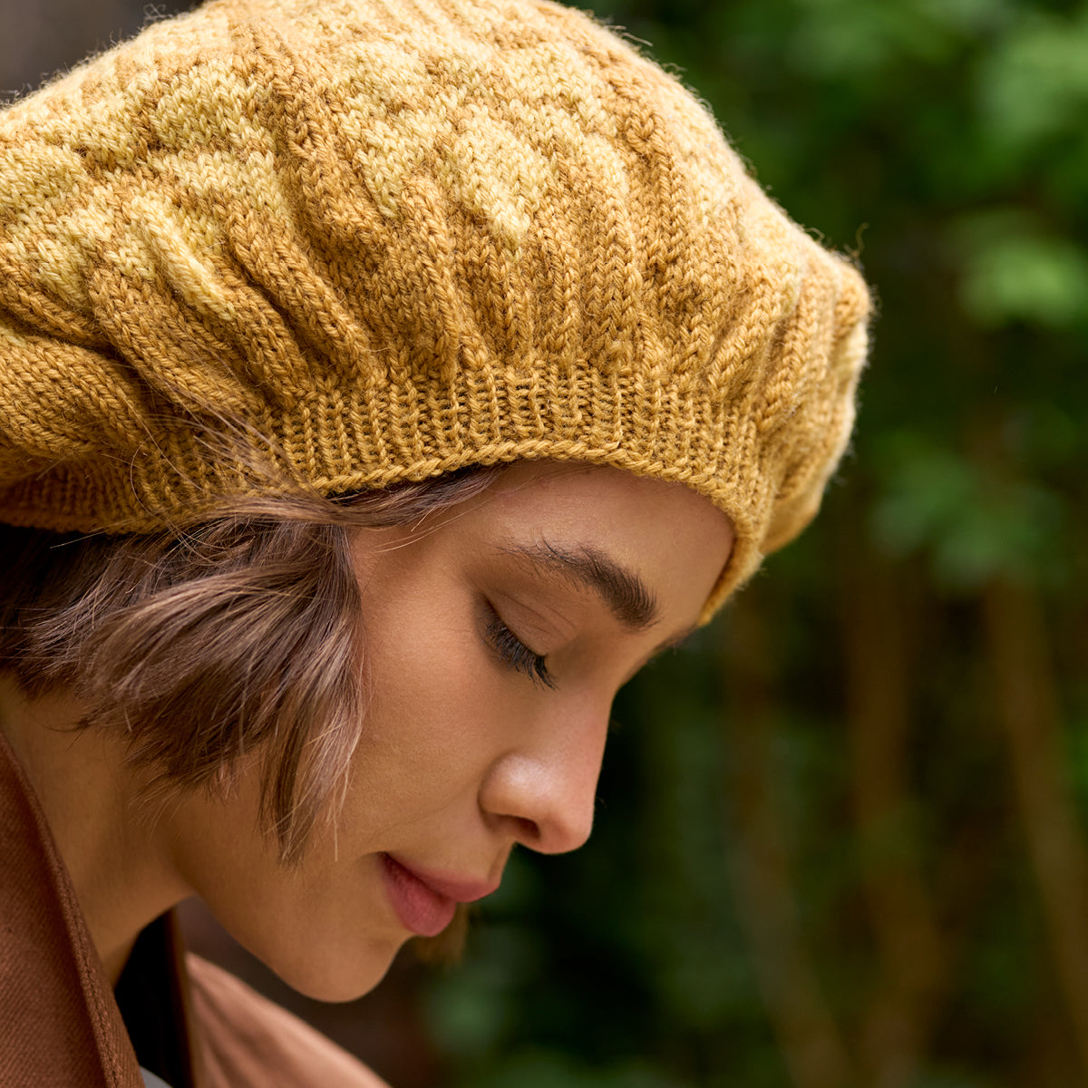 Golden Lily Reversible Cowl Paper Pattern